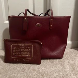 COACH Reversible City Tote - Wine/ Leopard
